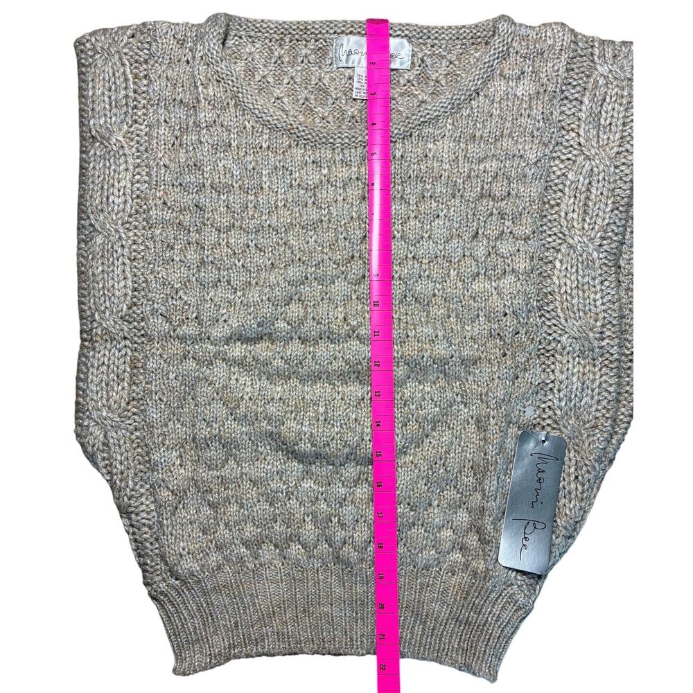 Vintage Naomi Bee Cable Knit Sweater Vest NWT Wool Blend Oatmeal Size S